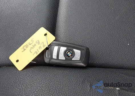 2012 BMW 528I xDrive z USA, uszkodzony, nr VIN WBAXH5C53CDW07225